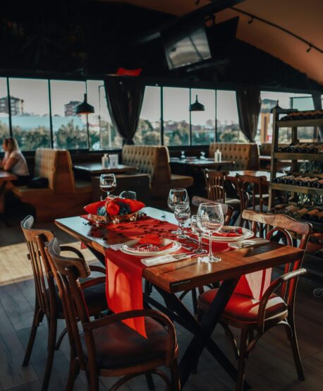 Services Big Island Grill